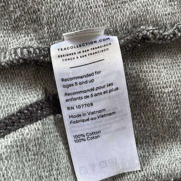Tea Collection Zip-Up Hoodie Size 5 - Picture 5 of 9